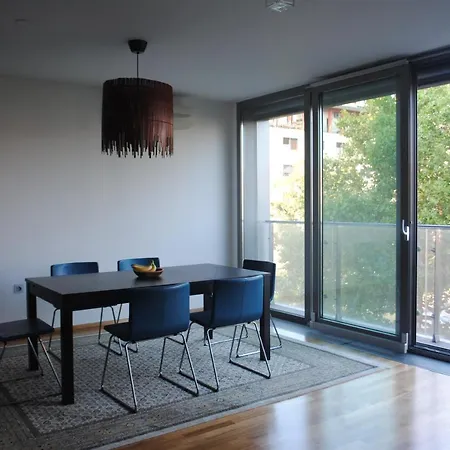 Sunrise With Private Parking Apartment Maribor